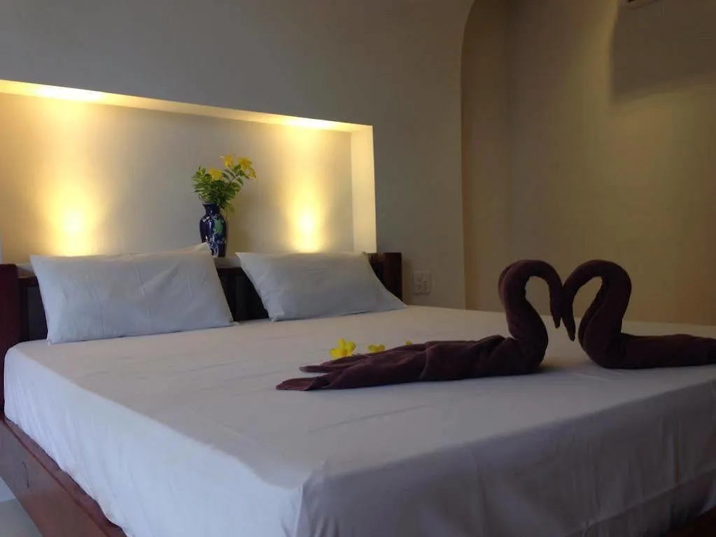 Mountain Reef Beach Resort Koh Tao