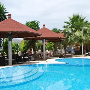 hotel-panorama-sarande.albaniahotels.org/