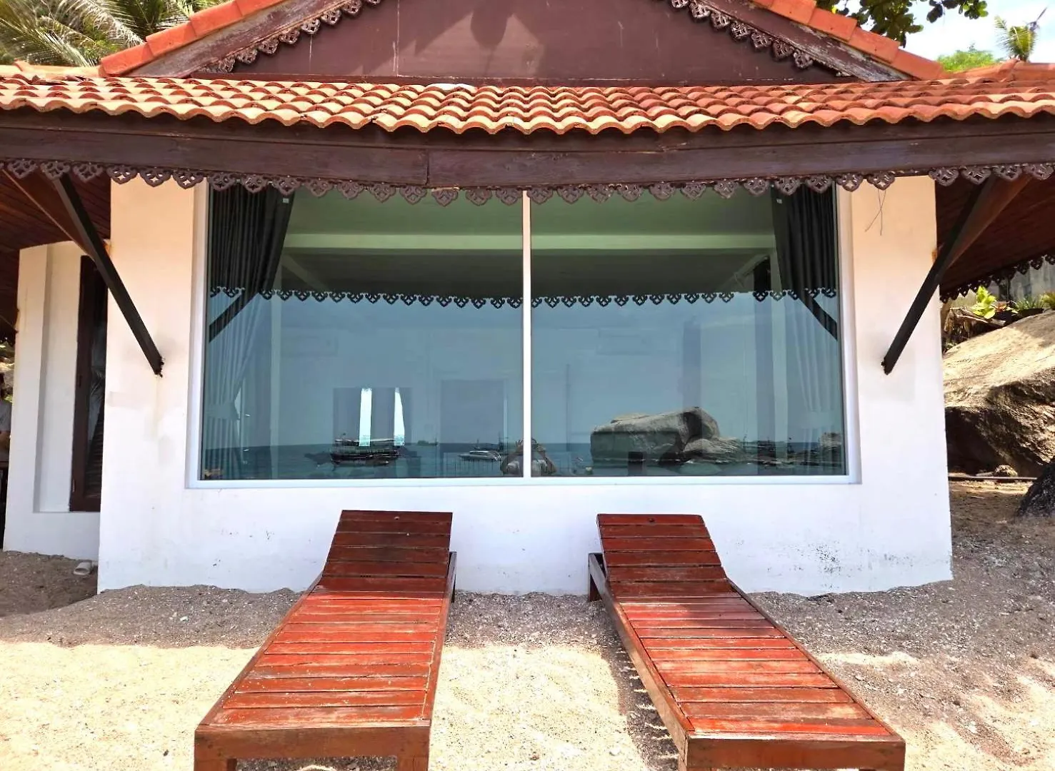 Mountain Reef Beach Resort Koh Tao
